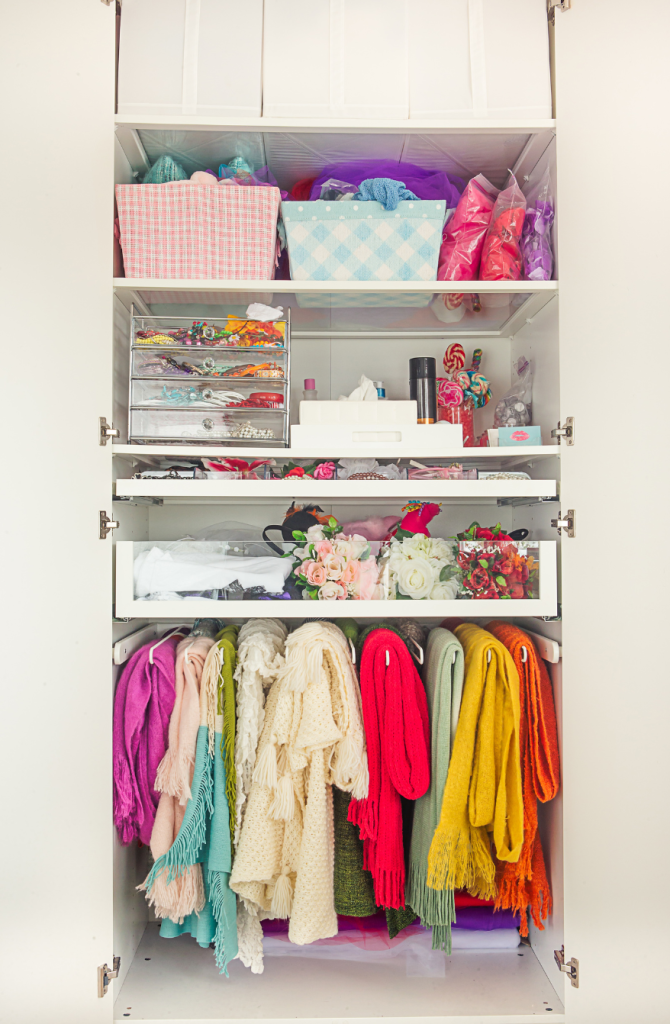 How to Keep Your Kids’ Closet Organized: Simple Tips for a Clutter-Free Space